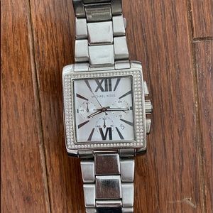 Micheal Kors Silver Watch MK-5972